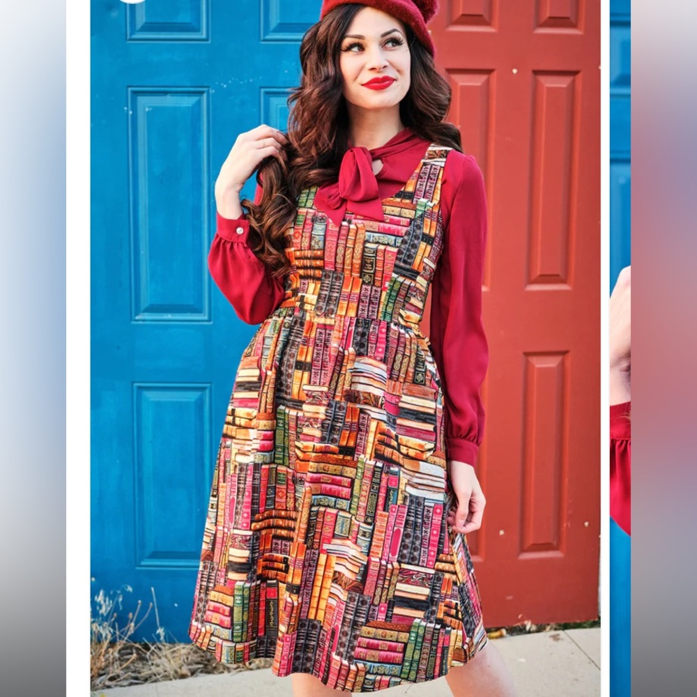 NWT Retrolicious Don’t Judge a Book by Its Cover Fit & Flare Dress- SZ Small